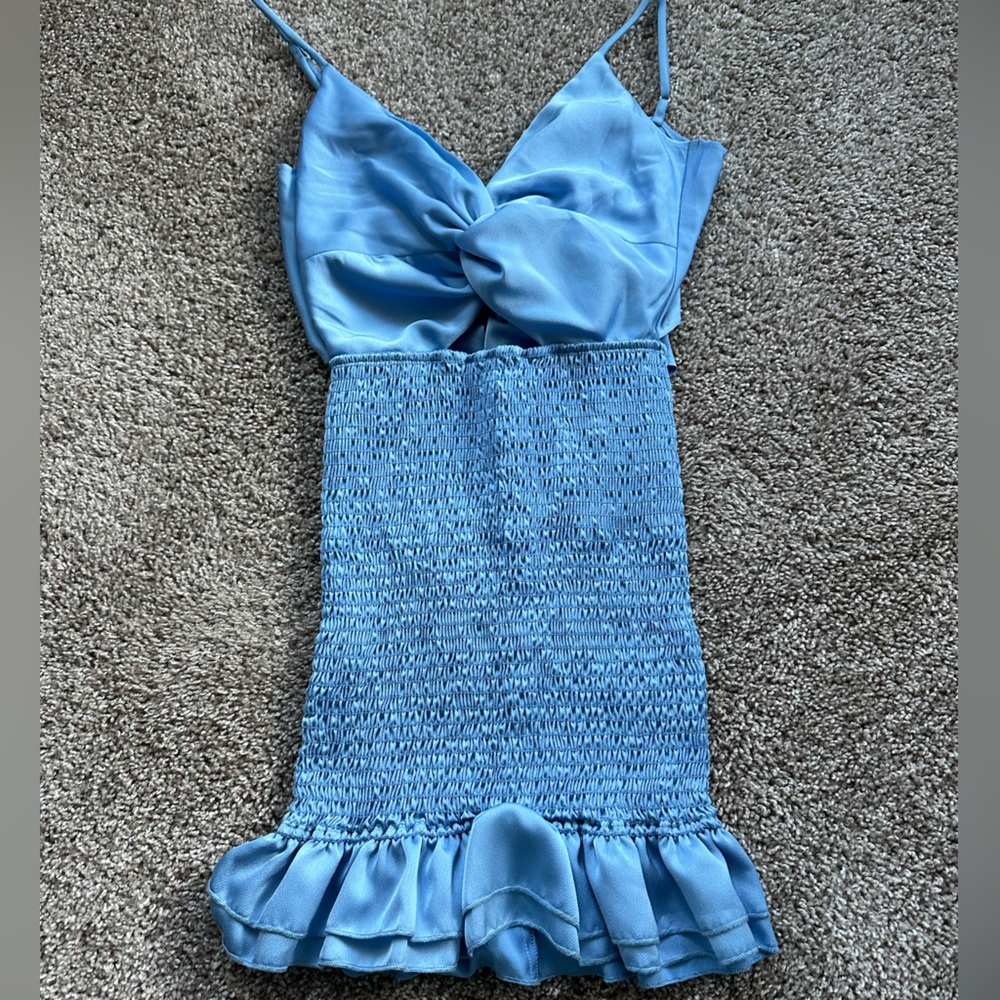 Short mermaid style bow cocktail dress